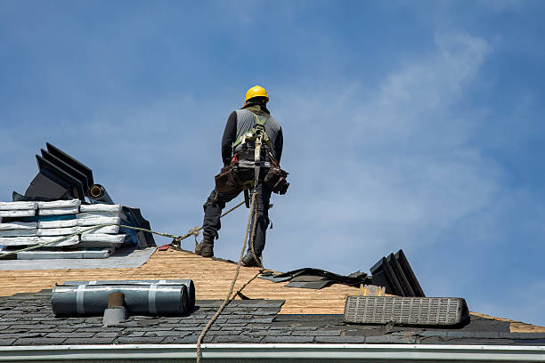 Professional Roof Repair technician working in Hillsboro, IN